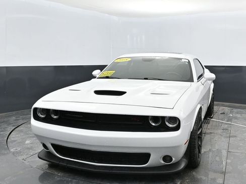 Used 2018 Dodge Challenger R/T Scat Pack w/ Dynamics Package image 7