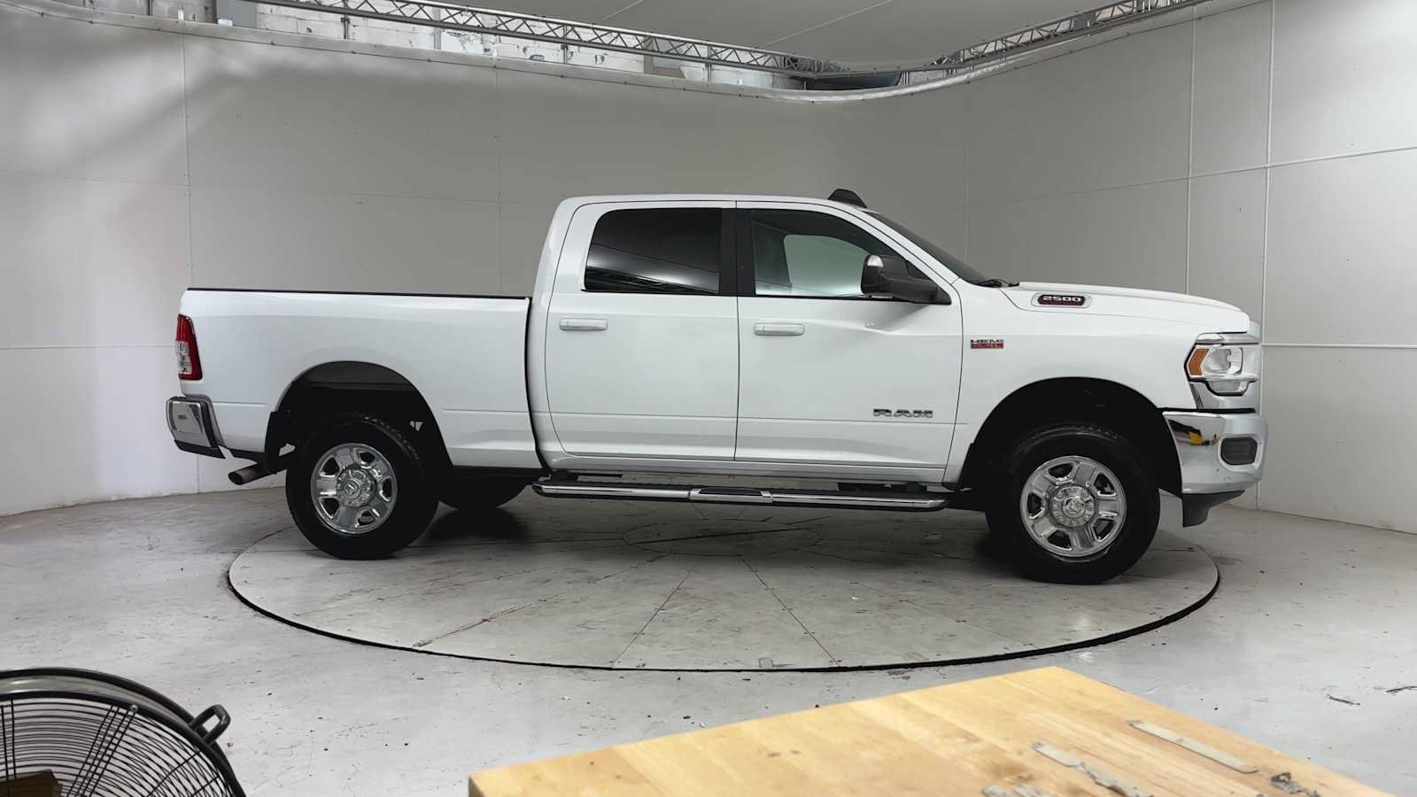Used 2022 RAM 2500 Big Horn AWD/4WD image 5