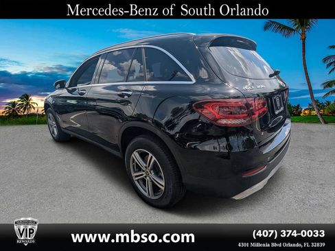 Certified 2022 Mercedes-Benz GLC 300 4MATIC w/ Premium Package Lite image 20