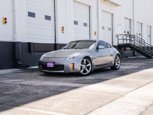 Used 2007 Nissan 350Z Enthusiast w/ Cargo Convenience Pkg RWD image 26