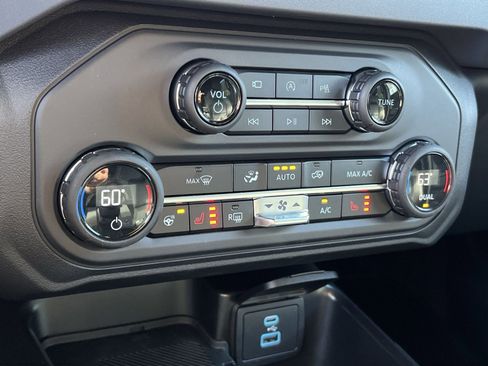 New 2025 Ford Bronco Outer Banks image 21