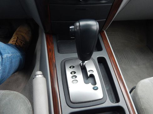 Used 2006 Kia Sorento 4WD image 22