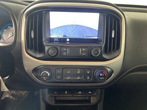 Used 2020 GMC Canyon SLE w/ Elevation Edition image 23