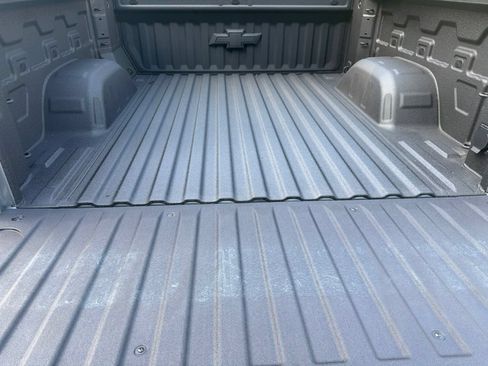Certified 2026 Chevrolet Silverado 1500 High Country AWD/4WD image 12