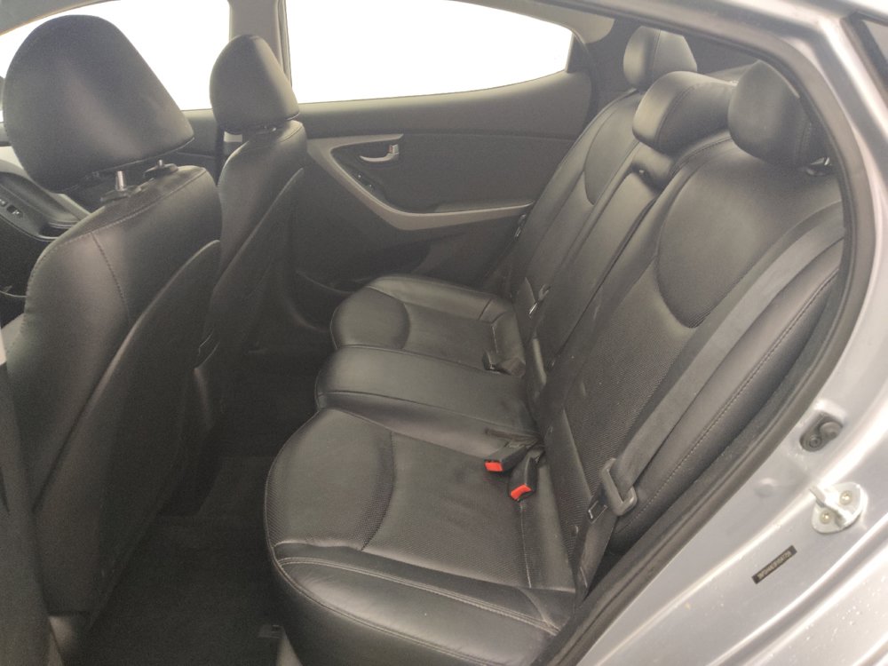 Used 2015 Hyundai Elantra Limited w/ Option Group 05 FWD image 18