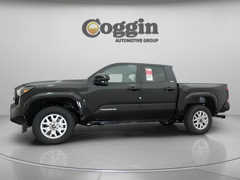 New 2026 Toyota Tacoma SR5 AWD/4WD image 4