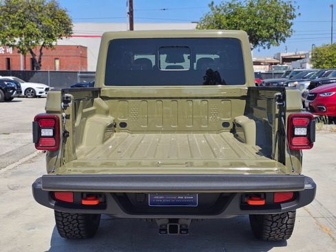 New 2026 Jeep Gladiator Mojave AWD/4WD image 7