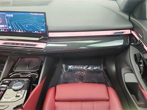 Used 2026 BMW 540i xDrive image 38