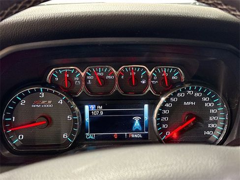 Used 2018 Chevrolet Silverado 1500 LT w/ All Star Edition image 14