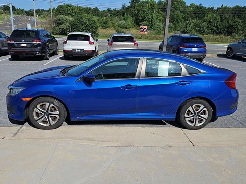 Used 2017 Honda Civic LX image 3