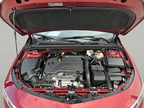 Used 2024 Chevrolet Malibu RS FWD image 17