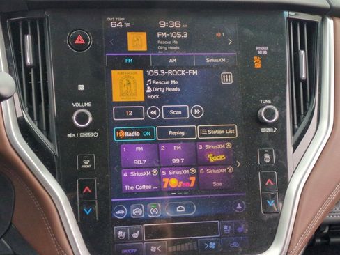 Used 2020 Subaru Outback Touring XT image 11