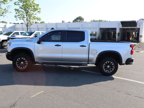 Used 2022 Chevrolet Silverado 1500 ZR2 AWD/4WD image 7