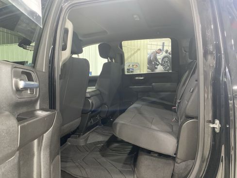 Used 2020 Chevrolet Silverado 2500 Custom w/ Custom Value Package AWD/4WD image 14