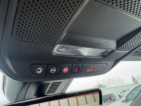 Used 2025 Chevrolet Equinox LT w/ Convenience Package II AWD/4WD image 11