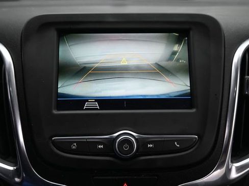 Used 2020 Chevrolet Equinox LT AWD/4WD image 16