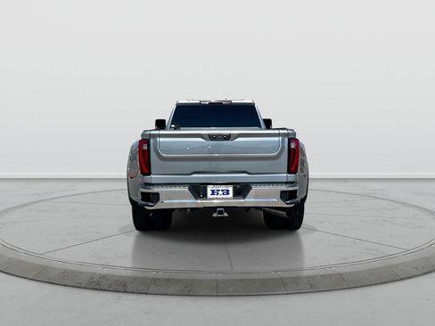 Used 2024 GMC Sierra 3500 SLT AWD/4WD image 7