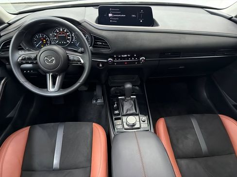 Used 2025 MAZDA CX-30 Carbon image 18