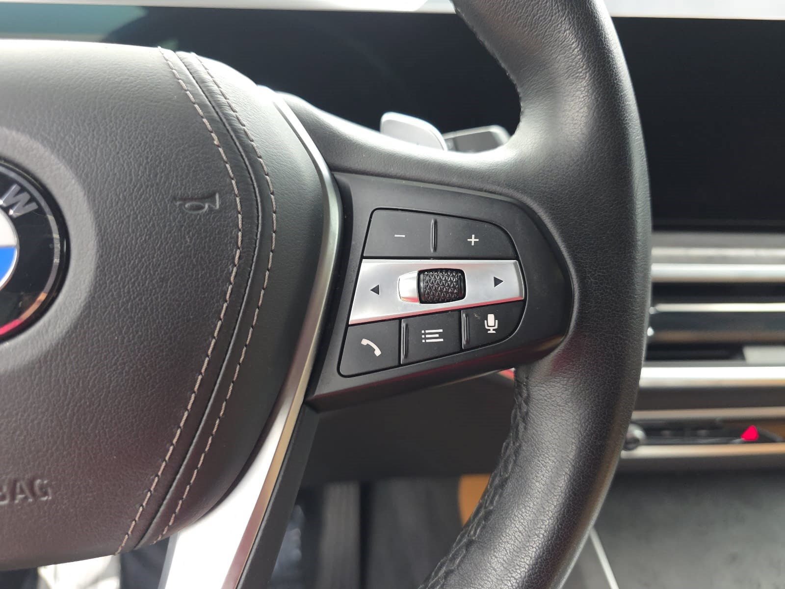 Used 2024 BMW X5 xDrive40i AWD/4WD image 15