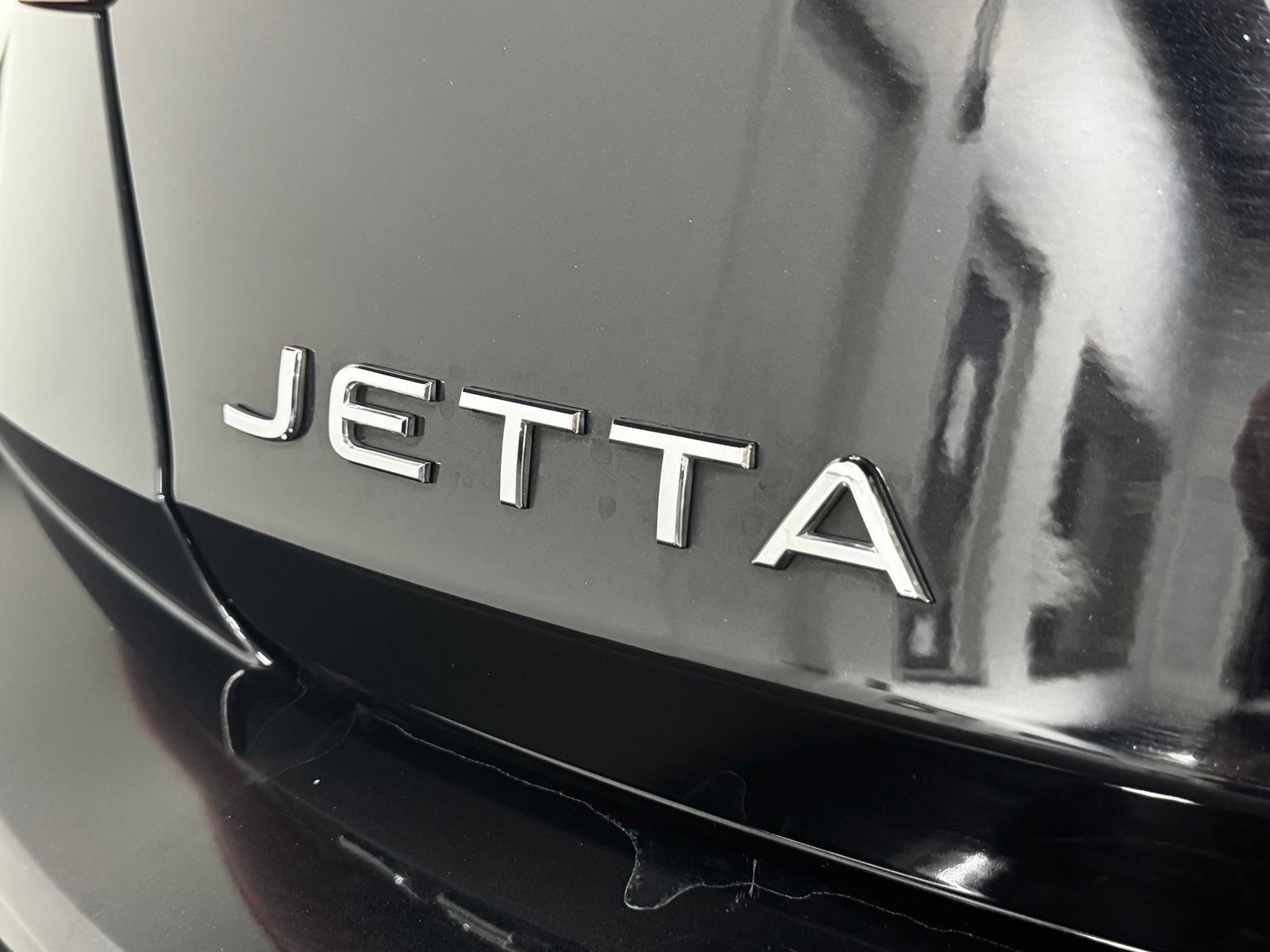 Used 2024 Volkswagen Jetta SE FWD image 8
