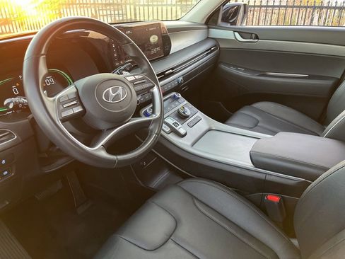 Used 2025 Hyundai Palisade SEL image 17