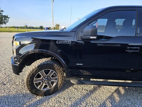 Used 2017 Ford F150 XLT w/ Equipment Group 302A Luxury AWD/4WD image 6