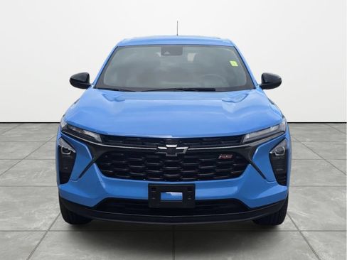 Used 2024 Chevrolet Trax RS w/ Driver Confidence Package FWD image 9