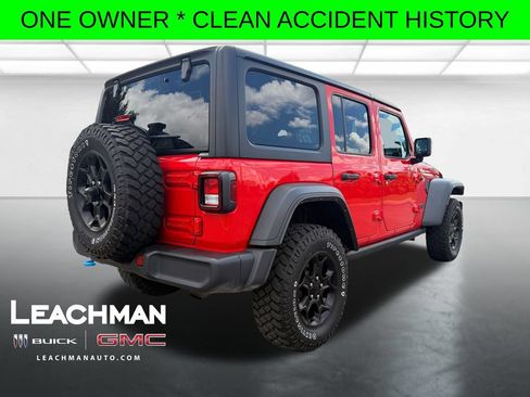 Used 2023 Jeep Wrangler Unlimited w/ 8.4" Radio Group AWD/4WD image 3