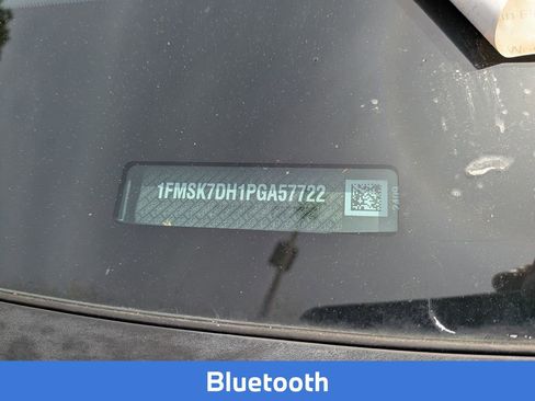 Used 2023 Ford Explorer XLT w/ Equipment Group 202A image 8