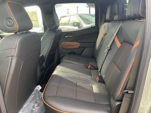 New 2025 GMC Canyon AT4 w/ Nightfall Edition image 25