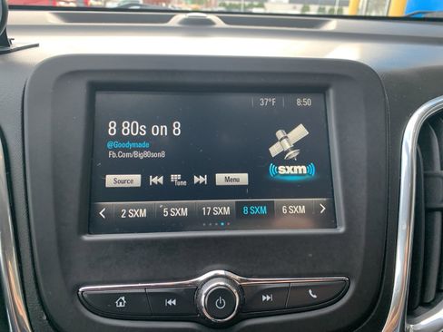 Used 2018 Chevrolet Equinox LT image 20