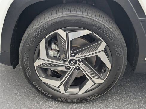 Used 2022 Hyundai Tucson Limited image 11
