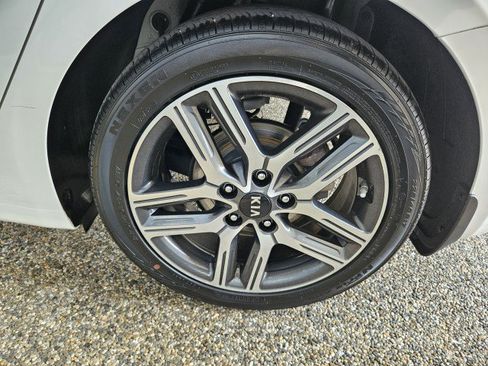 Used 2020 Kia Forte EX FWD image 32