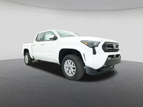 New 2025 Toyota Tacoma SR5 image 29