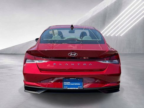 Certified 2023 Hyundai Elantra SEL FWD image 6