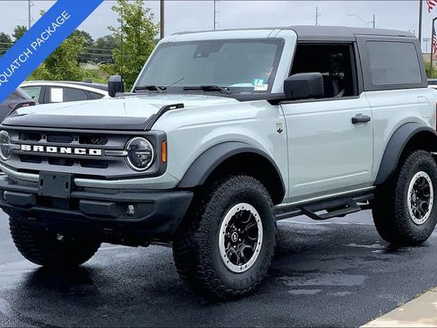 Used 2024 Ford Bronco Big Bend w/ Sasquatch Package AWD/4WD image 5
