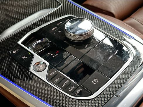 Used 2024 BMW X5 M60i image 17