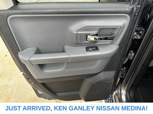 Used 2017 RAM 1500 Big Horn AWD/4WD image 16