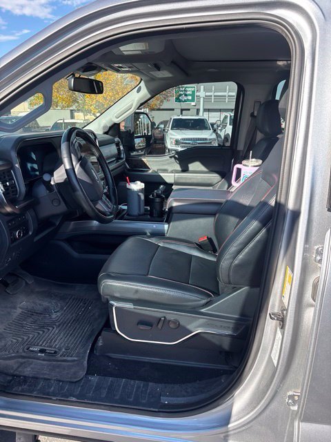 Used 2023 Ford F350 Lariat w/ Lariat Ultimate Package AWD/4WD image 2