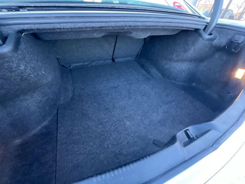 Used 2022 Chrysler 300 Touring L image 25