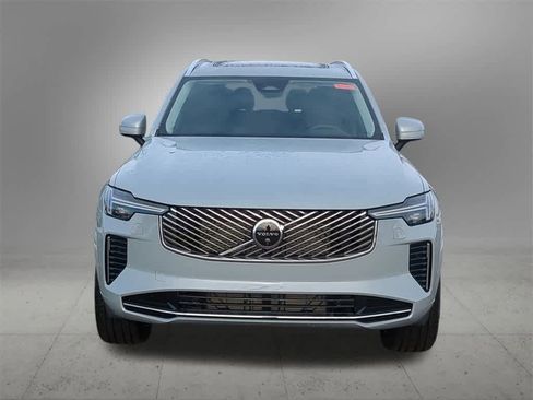 New 2026 Volvo XC90 B6 Plus w/ Protection Package Premier image 9