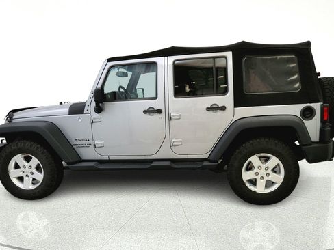 Used 2015 Jeep Wrangler Unlimited Sport w/ Quick Order Package 23S AWD/4WD image 4