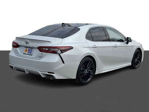 Used 2021 Toyota Camry XSE w/ Navigation Package image 6