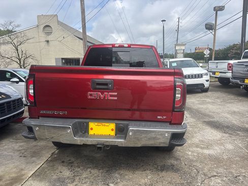 Used 2018 GMC Sierra 1500 SLT w/ SLT Premium Package AWD/4WD image 6