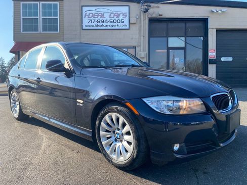 Used 2009 BMW 328i xDrive Sedan image 1