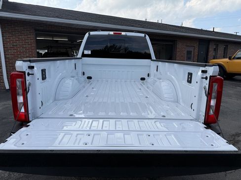 New 2026 Ford F250 XLT image 30