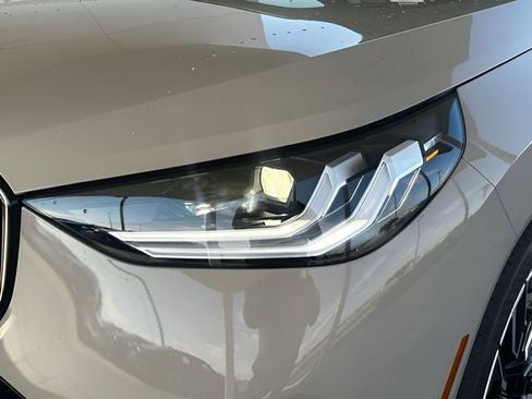 Used 2026 BMW X3 xDrive30 w/ M Sport Package image 2