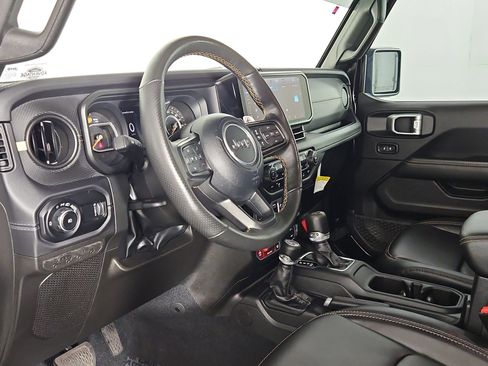 Used 2024 Jeep Wrangler Unlimited Rubicon 392 AWD/4WD image 15