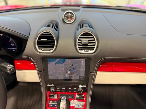 Used 2024 Porsche 718 Boxster GTS RWD image 24