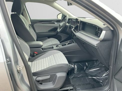 New 2026 Volkswagen Tiguan S AWD/4WD image 15